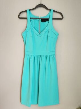 Cynthia Rowley Turquoise V-Neck Sleeveless Midi Dress With Pockets